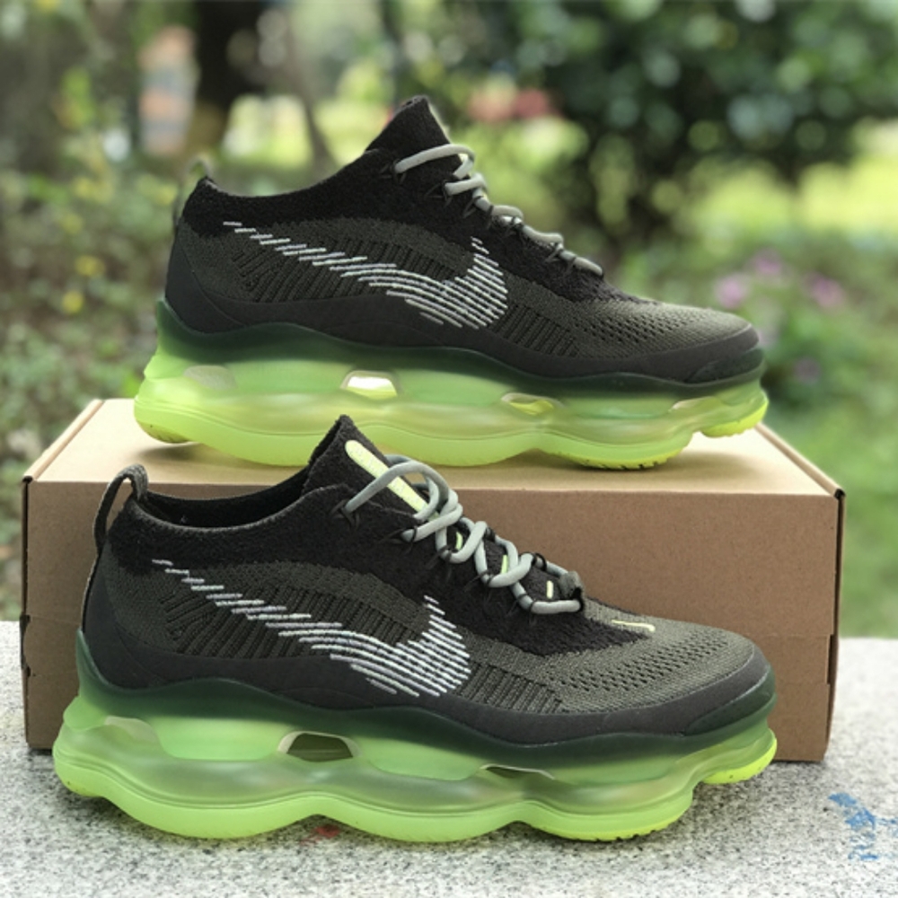 Nike Air Max Scorpion Flyknit - Picture 8 of 9